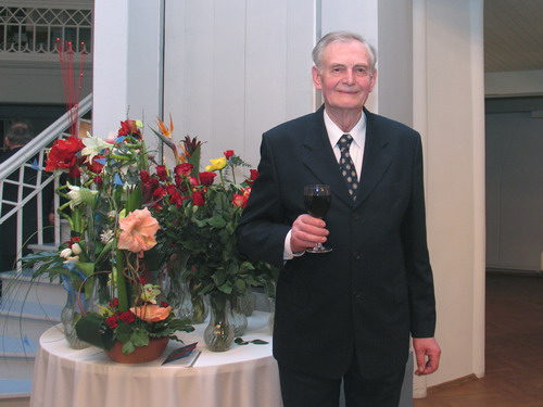 Prof.emer. Karl Kull oma 75. juubelil aastal 2005. Foto: Jaak Nilson.