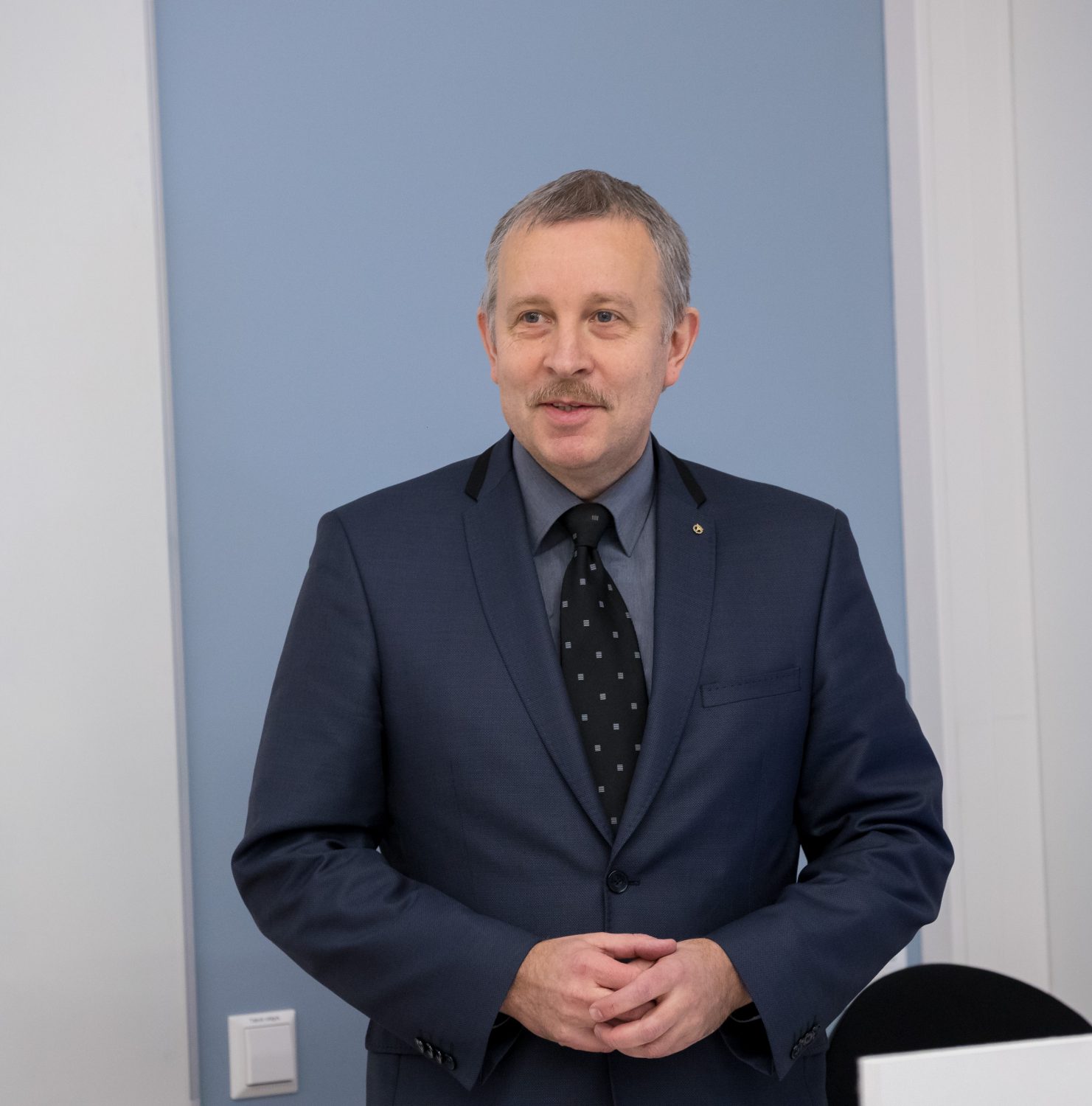 UT180227AT115 TÜ peremeditsiini ja rahvatervishoiu instituut tähistab 27.02.2018 piduliku koosolekuga EV100 ja emeriitprofessor Astrid Saava 80. sünnipäeva. Üritus toimub Biomeedikumis Ravila 19 Alexander Schmidti keskuses (0-korrusel, ruumid 0088/0089 ja fuajee). Foto Andres Tennus/Tartu Ülikool Raul-Allan Kiivet